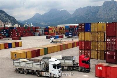 286 میلیون دلار کالا از استان سمنان صادر شد