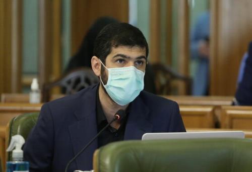 برخی مدیران گذشته باید در دادگاه افکار عمومی پاسخگوی عملکردشان باشند