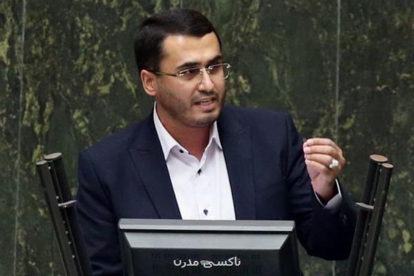 دولت به کارگران توجه جدی کند