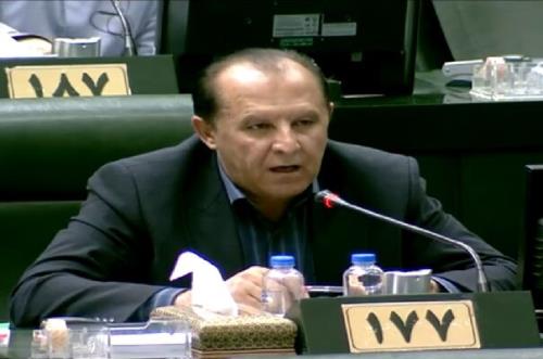 رییس کل بانک مرکزی بر تسریع در پرداخت وام های ازدواج، فرزندآوری و مسکن تأکید کند