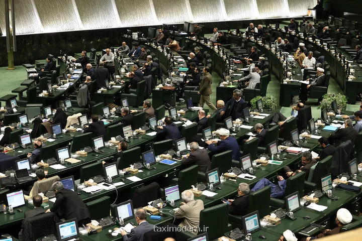 4 سوال از وزیر اقتصاد در مجلس اعلام وصول شد