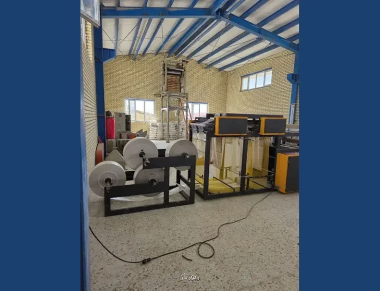 مواد اولیه تولید نایلون و نایلکس چیست؟