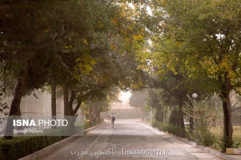 خیزش گرد و خاك در تهران